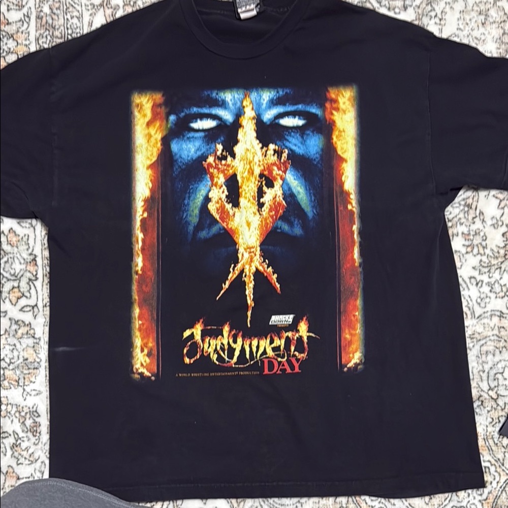 WWE Judgement Day 2004 T Shirt Undertaker Eddie Guerrero Booker T Size XL